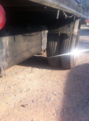 ขายหกล้อNPR เครื่อง4BE1 เบรคทิฟฟี่ พวงมาลัยพาวเวอร์ แอร์เย็นฉ่ำ เกียร็อกกี้6เกียเดินหน้า เฟืองท้ายFBR กระบะยาว4.50เมตร กว้าง2.30เมตร คัสซีสวย เครื่องดี พร้อมใช้ทะเบียนพร้อมโอน