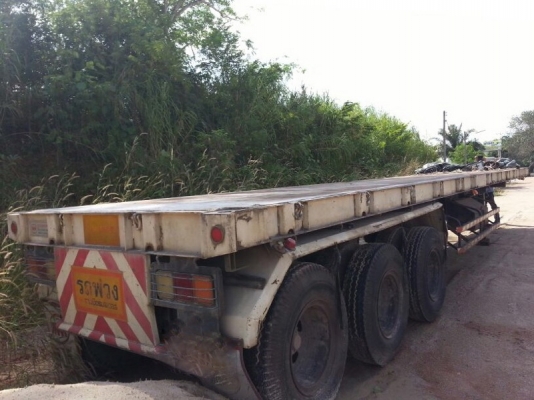 ขายหาง พื้นเรียบ 3 เพลา.  ปี 54  สนใจติดต่อ 081 - 6079515