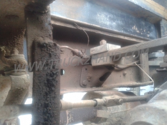 รถบรรทุก 6 ล้อดั้ม HINO KL300  165  แรงม้า   6  สูบ   พวงมาลัยพาวเวอร์