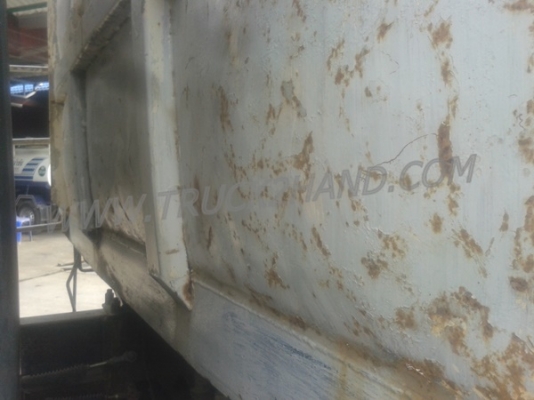 รถบรรทุก 6 ล้อดั้ม HINO KL300  165  แรงม้า   6  สูบ   พวงมาลัยพาวเวอร์