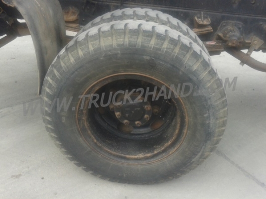 รถบรรทุก 6 ล้อดั้ม HINO KL300  165  แรงม้า   6  สูบ   พวงมาลัยพาวเวอร์