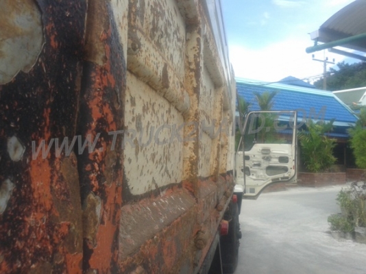 รถบรรทุก 6 ล้อดั้ม HINO KL300  165  แรงม้า   6  สูบ   พวงมาลัยพาวเวอร์