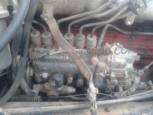 รถบรรทุก 6 ล้อดั้ม HINO KL300  165  แรงม้า   6  สูบ   พวงมาลัยพาวเวอร์