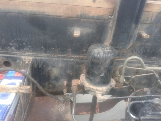 รถบรรทุก 6 ล้อดั้ม HINO KL300  165  แรงม้า   6  สูบ   พวงมาลัยพาวเวอร์