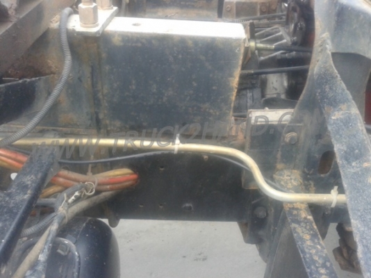 รถบรรทุก 6 ล้อดั้ม HINO KL300  165  แรงม้า   6  สูบ   พวงมาลัยพาวเวอร์