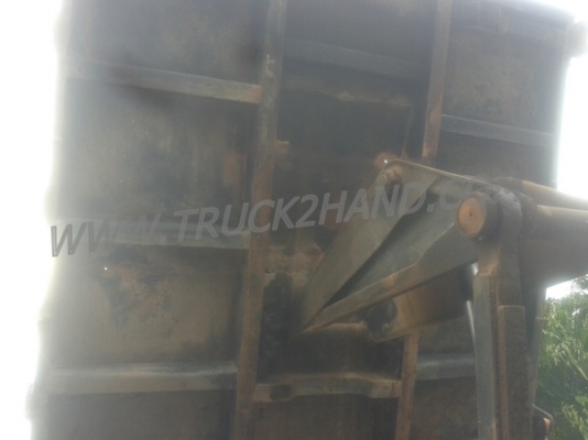 รถบรรทุก 6 ล้อดั้ม HINO KL300  165  แรงม้า   6  สูบ   พวงมาลัยพาวเวอร์