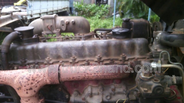 รถบรรทุก 6 ล้อดั้ม HINO KL300  165  แรงม้า   6  สูบ   พวงมาลัยพาวเวอร์