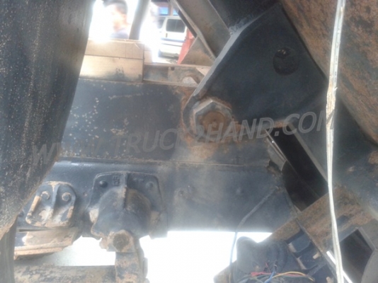 รถบรรทุก 6 ล้อดั้ม HINO KL300  165  แรงม้า   6  สูบ   พวงมาลัยพาวเวอร์