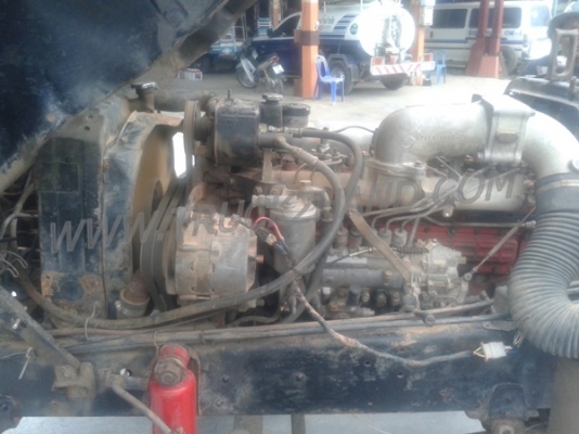 รถบรรทุก 6 ล้อดั้ม HINO KL300  165  แรงม้า   6  สูบ   พวงมาลัยพาวเวอร์