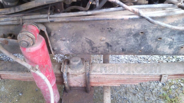 รถบรรทุก 6 ล้อดั้ม HINO KL300  165  แรงม้า   6  สูบ   พวงมาลัยพาวเวอร์