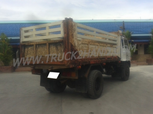 รถบรรทุก 6 ล้อดั้ม HINO KL300  165  แรงม้า   6  สูบ   พวงมาลัยพาวเวอร์