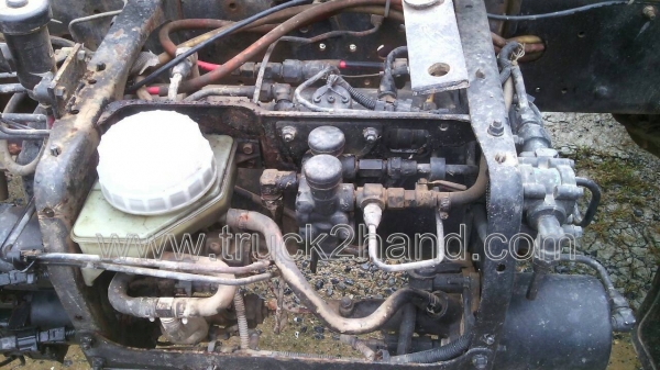 รถบรรทุก 6 ล้อดั้ม HINO KL300  165  แรงม้า   6  สูบ   พวงมาลัยพาวเวอร์