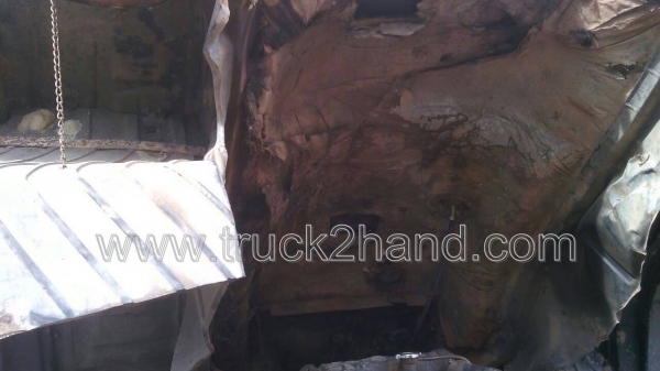 รถบรรทุก 6 ล้อดั้ม HINO KL300  165  แรงม้า   6  สูบ   พวงมาลัยพาวเวอร์