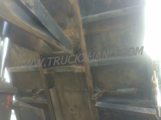 รถบรรทุก 6 ล้อดั้ม HINO KL300  165  แรงม้า   6  สูบ   พวงมาลัยพาวเวอร์