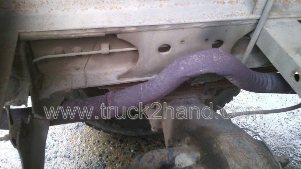 รถบรรทุก 6 ล้อดั้ม HINO KL300  165  แรงม้า   6  สูบ   พวงมาลัยพาวเวอร์