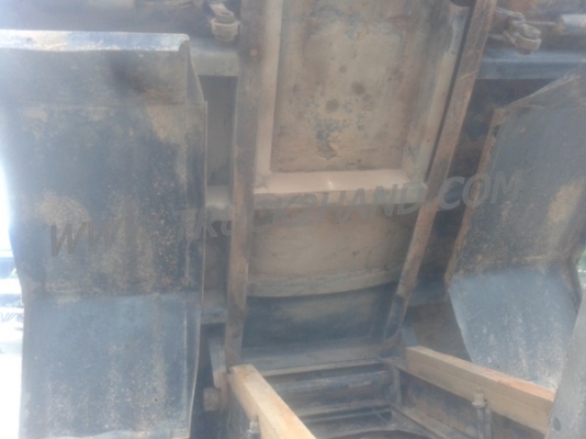 รถบรรทุก 6 ล้อดั้ม HINO KL300  165  แรงม้า   6  สูบ   พวงมาลัยพาวเวอร์