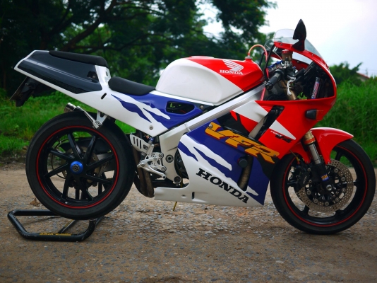 ขาย Nc30 พร้อมทะเบียนแท้ แฟริ่งเดิม ABS สภาพเทพๆ เครื่องเทพๆ พร้อมของแต่เพียบ