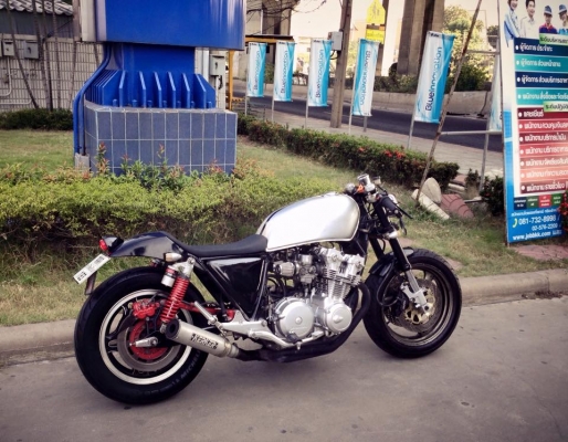 cb750 ทะเบียนแท้ พร้อมโอนครับ แต่งนิดหน่อย >>>> cb750 ทะเบียนแท้ พร้อมโอนครับ แต่งนิดหน่อย >>>>