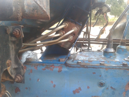 ยกเลิกการขาย รถไถฟอร์ด6600 มีทะเบียนพร้อมโอน เจ้าของขายคัน2เพลาไปแทนแล้วครับ คันนี้เลยเอาไว้ใช้