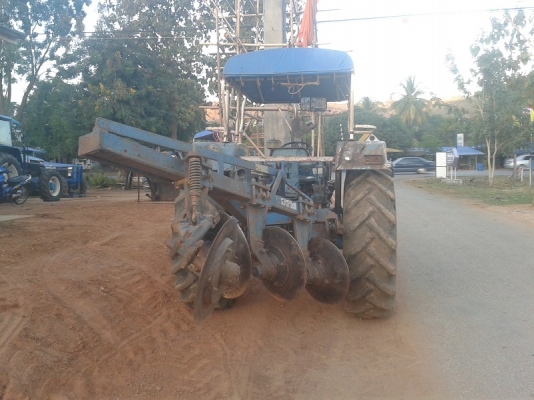 ยกเลิกการขาย รถไถฟอร์ด6600 มีทะเบียนพร้อมโอน เจ้าของขายคัน2เพลาไปแทนแล้วครับ คันนี้เลยเอาไว้ใช้