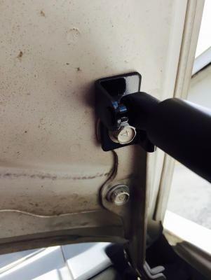 ขายโช๊คค้ำฝากระโปรงหน้า ISUZU D-MAX & MU-X ตรงรุ่น ขายโช๊คค้ำฝากระโปรงหน้า ISUZU D-MAX & MU-X ตรงรุ่น