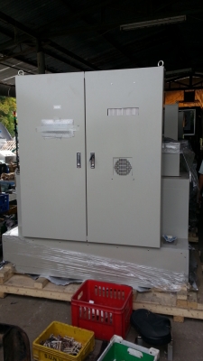 ขายตู้แปลงไฟพร้อมตัวปรับแรงดันไฟฟ้าให้คงที่มี 3ตู้ๆละ150,000 บาท