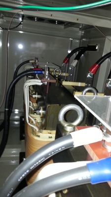 ขายตู้แปลงไฟพร้อมตัวปรับแรงดันไฟฟ้าให้คงที่มี 3ตู้ๆละ150,000 บาท