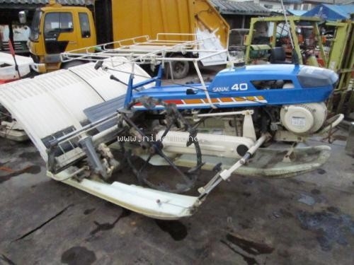 รถปลูกข้าวดำนาแบบเดินตาม    ISEKI    SANAE40 PS40-80     รหัสสินค้า : 14002101  หรือเพิ่มเติมไดที่ www.nihonmono.com