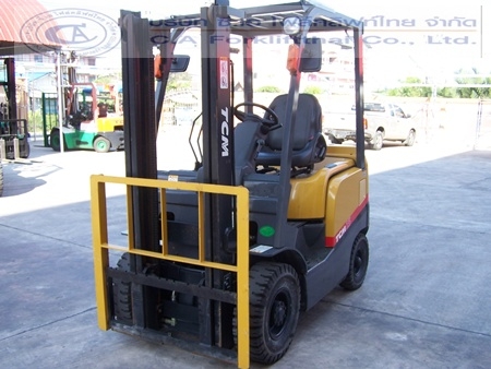 ขายรถ โฟล์คลิฟท์ TCM รุ่น FHD15T3