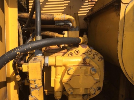 ขายรถแบคโฮ KOMATSU PC200-5 ระบบไฟฟ้าเต็ม แทรคเหล็ก 80 ซม. สภาพสวยพร้อมใช้ นำเข้าจากญี่ปุ่น มีVDOการทำงานครับ