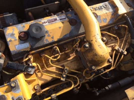 ขายรถแบคโฮ KOMATSU PC200-5 ระบบไฟฟ้าเต็ม แทรคเหล็ก 80 ซม. สภาพสวยพร้อมใช้ นำเข้าจากญี่ปุ่น มีVDOการทำงานครับ