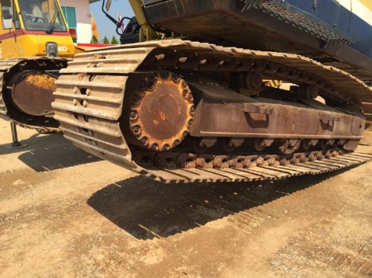 ขายรถแบคโฮ KOMATSU PC200-5 ระบบไฟฟ้าเต็ม แทรคเหล็ก 80 ซม. สภาพสวยพร้อมใช้ นำเข้าจากญี่ปุ่น มีVDOการทำงานครับ