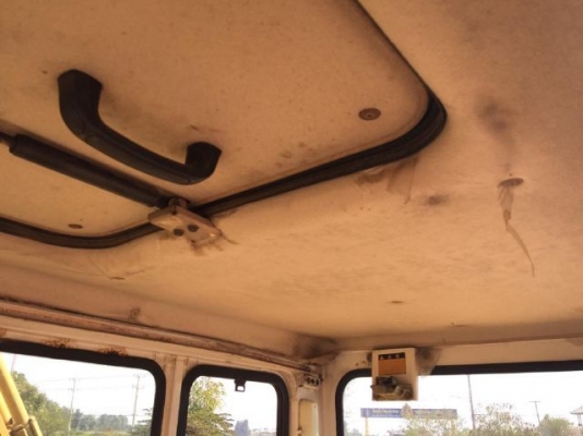 ขายรถแบคโฮ KOMATSU PC200-5 ระบบไฟฟ้าเต็ม แทรคเหล็ก 80 ซม. สภาพสวยพร้อมใช้ นำเข้าจากญี่ปุ่น มีVDOการทำงานครับ