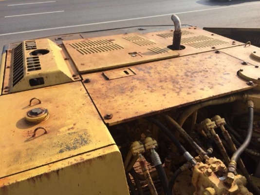 ขายรถแบคโฮ KOMATSU PC200-5 ระบบไฟฟ้าเต็ม แทรคเหล็ก 80 ซม. สภาพสวยพร้อมใช้ นำเข้าจากญี่ปุ่น มีVDOการทำงานครับ