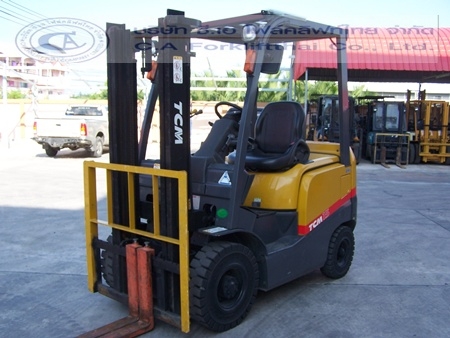 ขายรถ โฟล์คลิฟท์ TCM รุ่น FHD15T3
