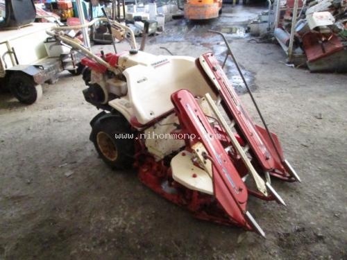 รถเกี่ยวข้าวเดินตาม    YANMAR   YB650   รหัสสินค้า : 14002140  หรือเพิ่มเติมไดที่ www.nihonmono.com