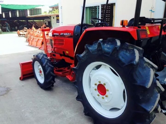 จัดโปรส่งท้ายปี 1 คันเท่านั้น..ยันร์ม่า EF 453 T 4WD  ใบมีดดันหน้า