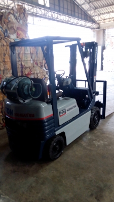 ขายโฟล์คลิฟต์ Komatsu 2ตัน LPG