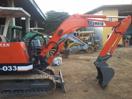 ขายรถขุด kubota-33(เจ้าของขายเอง)รกเก่านอกแท้(100\%)สภาพพร้อมใช้งานมีเอกสารแจ้งจำหน่าย