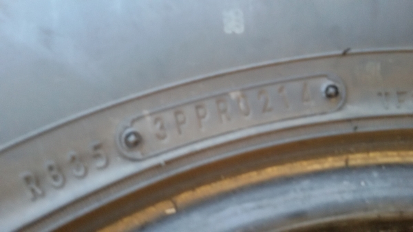 ขายยาง225 70 15 DUNLOP ปี14ชุดละ6800