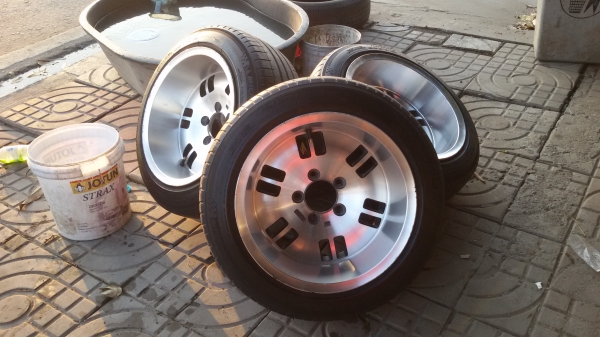 ขายล้อขอบ15 5รู114พร้อมยางชุดละ9000