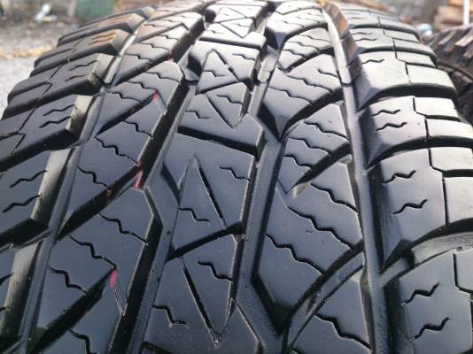 ขายแม็กเล็บเหยี่ยว ISUZU 6รูขอบ16 พร้อมยางMAXXIS 265/70R16 ยางปี14 ดอกยางเต็มสวยๆใช้งานน้อยเอาไปใช้ต่อได้อีกนาน จำนวน 1 ชุด