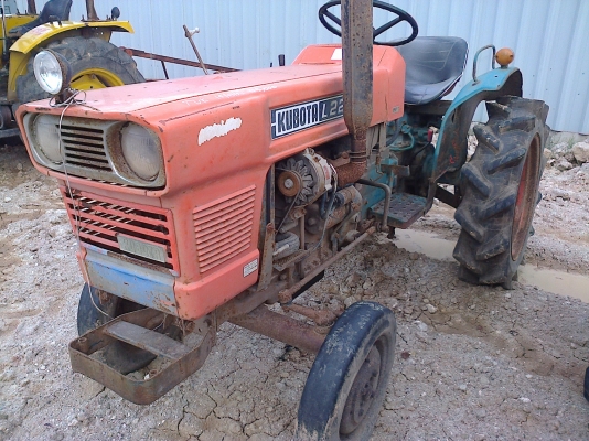 ขาย FORD6610 ตัวเต็ม พร้อมลุยงาน+คูโบต้า L2201 ขาย FORD6610 ตัวเต็ม พร้อมลุยงาน+คูโบต้า L2201