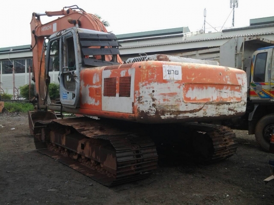 ขาย รถแบคโฮ hitachi
