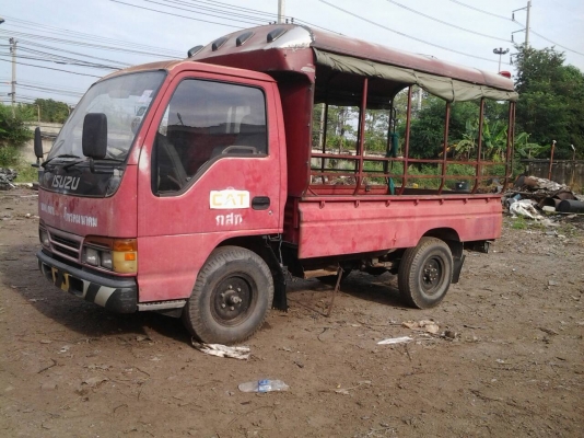 ขาย รถบรรทุก ISUZU 4 ล้อ 100 แรง ห้างแท้