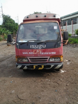 ขาย รถบรรทุก ISUZU 4 ล้อ 100 แรง ห้างแท้