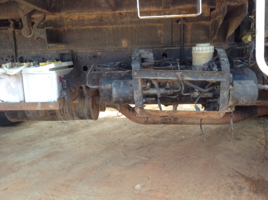 ขายด่วน 6 ล้อดั้ม ISUZU NRR33C1 เครื่อง 6HH1 200 แรง  เครื่องดี คัชซีสวย พาเวอร์ ทริฟฟี่ เล่มทะเบียนพร้อมโอน