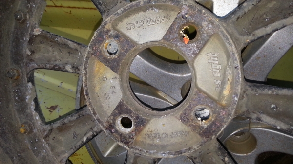 ล้อกล้วย speed star JAPAN ขอบ 16 กว้่าง7 PCD 4รู114 เก็บสีให้ใหม่นะครับ ล้อกล้วย speed star JAPAN ขอบ 16 กว้่าง7 PCD 4รู114 เก็บสีให้ใหม่นะครับ