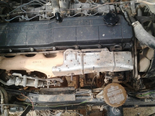 รถอีซูซุ 10 ล้อดั้ม FVZ 195 แรงม้า. ปี 38 สนใจติดต่อ 081 - 6079515