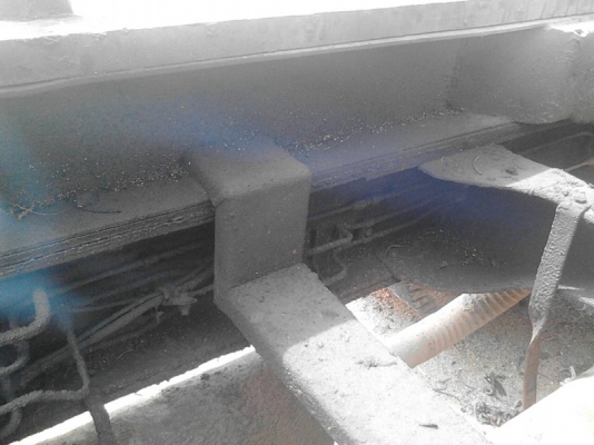 รถอีซูซุ 10 ล้อดั้ม FVZ 195 แรงม้า. ปี 38 สนใจติดต่อ 081 - 6079515